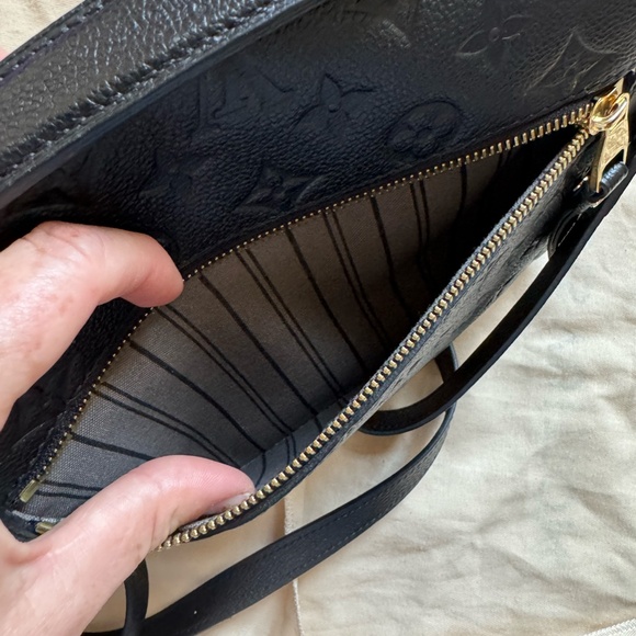 Louis Vuitton Empreinte Pochette Metis Black - Picture 6 of 7